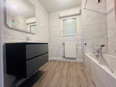 Appartement a vendre Challes-les-Eaux 73190 Savoie 79 m2 3 pièces 299000 euros