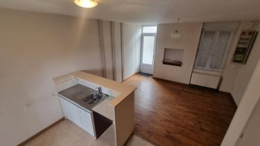 Immeuble a vendre Gorron 53120 Mayenne 120 m2  94920 euros