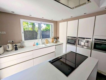 Maison a vendre Bruz 35170 Ille-et-Vilaine 140 m2 6 pièces 732000 euros