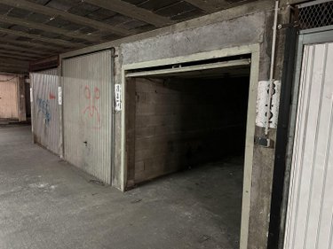 Garage et parking a vendre La Valette-du-Var 83160 Var 12 m2  23000 euros