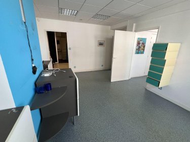 Fonds et murs commerciaux a vendre Dunkerque 59140 Nord 60 m2  137750 euros