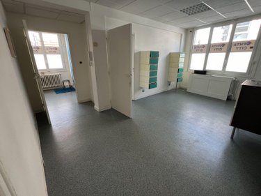 Fonds et murs commerciaux a vendre Dunkerque 59140 Nord 60 m2  137750 euros