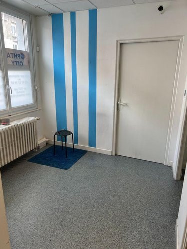 Fonds et murs commerciaux a vendre Dunkerque 59140 Nord 60 m2  137750 euros