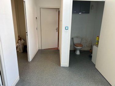 Fonds et murs commerciaux a vendre Dunkerque 59140 Nord 60 m2  137750 euros