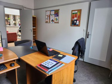 Location fonds et murs commerciaux Troyes 10000 Aube 101 m2  910 euros