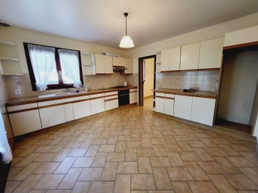 Maison a vendre Ussel 19200 Corrèze 186 m2 6 pièces 177650 euros