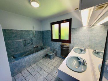 Maison a vendre Ussel 19200 Corrèze 186 m2 6 pièces 177650 euros