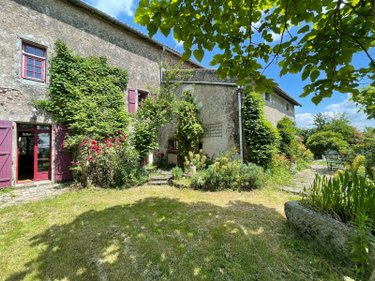 propriete a vendre Saint Maurice Étusson 79150 Deux-Sèvres 196 m2 7 pièces 301912 euros