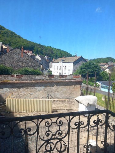 Divers a vendre Neussargues en Pinatelle 15170 Cantal 30 m2  18000 euros