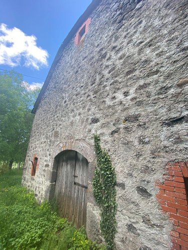 Maison a vendre Drugeac 15140 Cantal 400 m2  31800 euros
