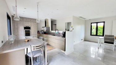 Maison a vendre Martignas-sur-Jalle 33127 Gironde 172 m2 11 pièces 575000 euros