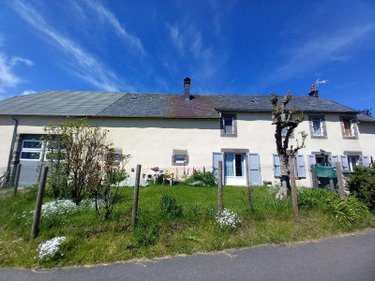 Maison a vendre Landeyrat 15160 Cantal 5 pièces 242700 euros