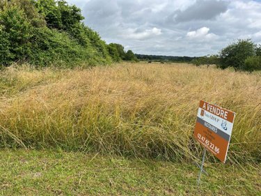 Terrain a batir a vendre Bréhémont 37130 Indre-et-Loire 1702 m2  44700 euros