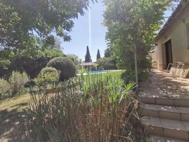 Maison a vendre Saint-Martin-de-Crau 13310 Bouches-du-Rhône 215 m2 7 pièces 795000 euros