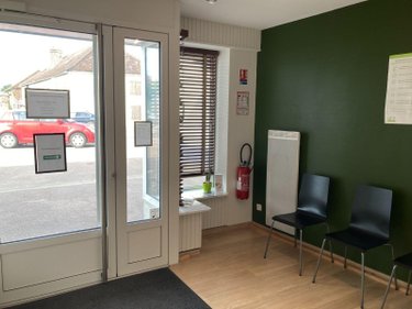 Immeuble a vendre Saint-Parres-lès-Vaudes 10260 Aube 265 m2  240000 euros