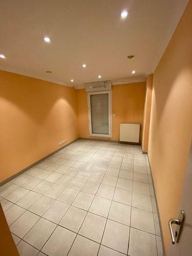 Location fonds et murs commerciaux Évreux 27000 Eure 186 m2  2000 euros