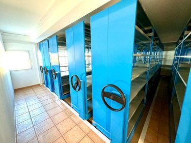 Immeuble a vendre Saint-Pierre 97410 Réunion 878 m2  2496000 euros