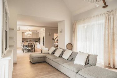 Location maison Bruz 35170 Ille-et-Vilaine 144 m2 5 pièces 2100 euros