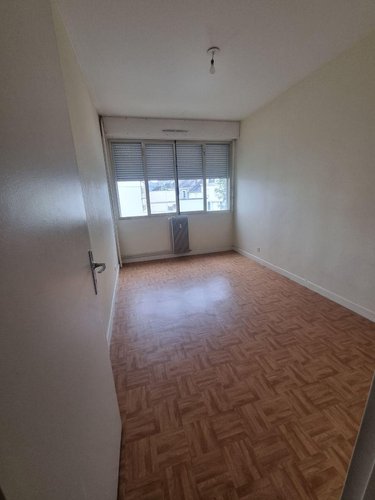 Appartement a vendre Châteauroux 36000 Indre 70 m2 3 pièces 58000 euros