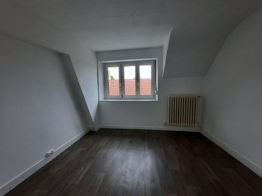 Location maison Vailly-sur-Aisne 02370 Aisne 70 m2  650 euros