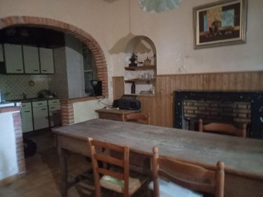 Maison a vendre Vic-sur-Cère 15800 Cantal 216 m2 7 pièces 28000 euros