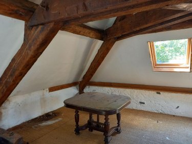 Maison a vendre Vic-sur-Cère 15800 Cantal 216 m2 7 pièces 112500 euros