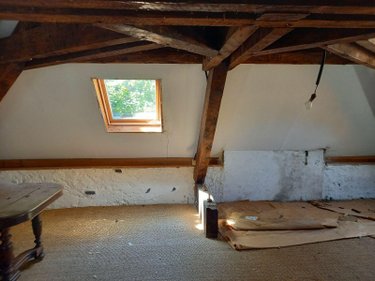 Maison a vendre Vic-sur-Cère 15800 Cantal 216 m2 7 pièces 28000 euros