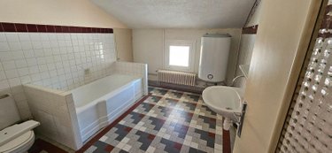 Immeuble a vendre Varennes-Saint-Sauveur 71480 Saône-et-Loire 76 m2  139000 euros