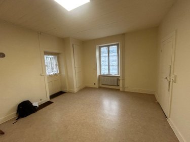 Maison a vendre Ydes 15210 Cantal 90 m2  63600 euros