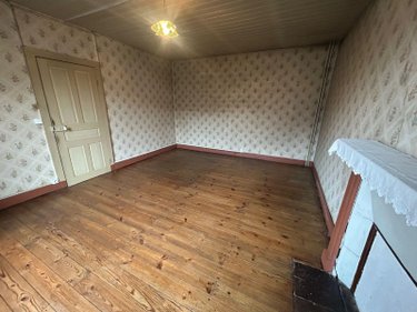 Maison a vendre Ydes 15210 Cantal 90 m2  63600 euros