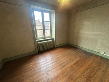 Maison a vendre Ydes 15210 Cantal 90 m2  63600 euros