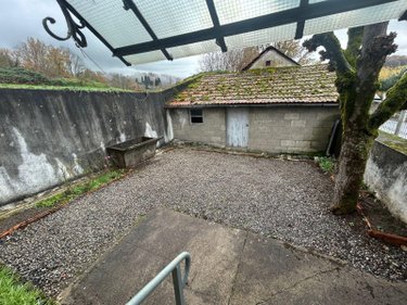 Maison a vendre Ydes 15210 Cantal 90 m2  63600 euros