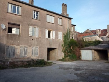 Immeuble a vendre Langres 52200 Haute-Marne 365 m2  263000 euros