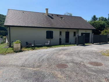 Maison a vendre Saint-Martin-Valmeroux 15140 Cantal 110 m2  217000 euros