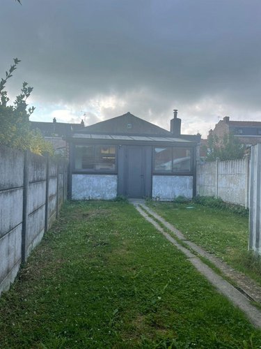 Fonds et murs commerciaux a vendre Bailleul 59270 Nord 196 m2  230000 euros