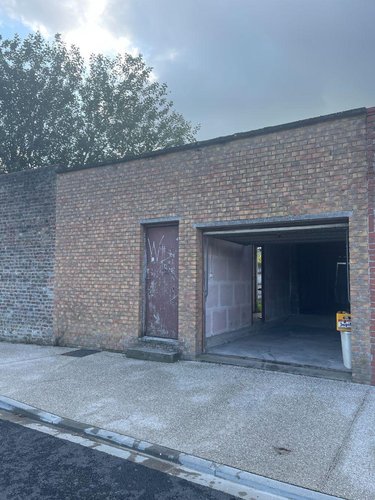 Fonds et murs commerciaux a vendre Bailleul 59270 Nord 196 m2  250000 euros