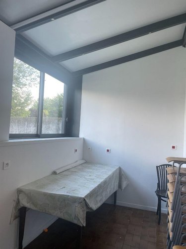 Fonds et murs commerciaux a vendre Bailleul 59270 Nord 196 m2  271000 euros