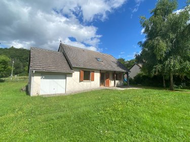 Maison a vendre Sauvat 15240 Cantal 100 m2  84800 euros