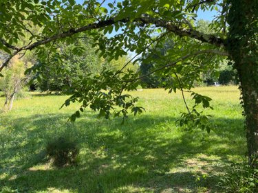 Terrain a batir a vendre Saint-Ciers-d'Abzac 33910 Gironde 686 m2  59000 euros
