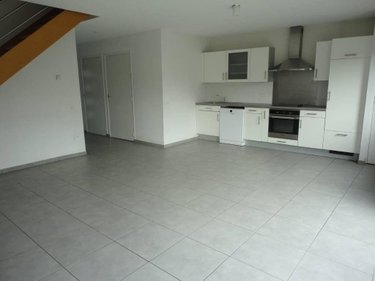 Location maison Bailleul 59270 Nord 91 m2 5 pièces 1000 euros