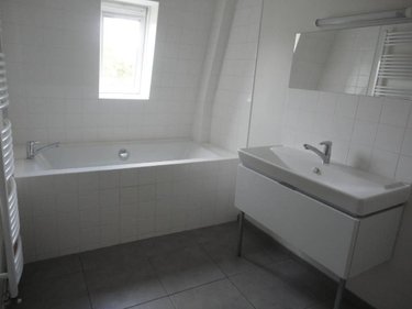 Location maison Bailleul 59270 Nord 91 m2 5 pièces 1000 euros