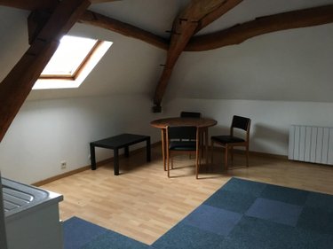Location appartement Fléré-la-Rivière 36700 Indre 34 m2 2 pièces 300 euros