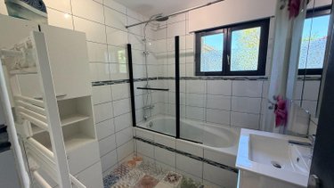 Location maison Eringhem 59470 Nord 74 m2 4 pièces 850 euros