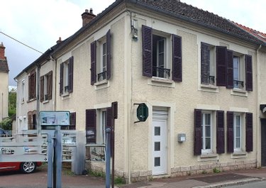 Maison a vendre Souppes-sur-Loing 77460 Seine-et-Marne 70 m2 3 pièces 90000 euros