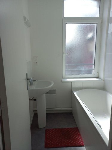 Location appartement Coudekerque-Branche 59210 Nord 41 m2 2 pièces 530 euros