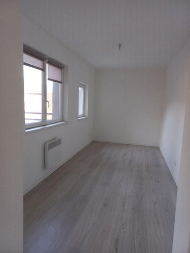 Location appartement Coudekerque-Branche 59210 Nord 41 m2 2 pièces 530 euros