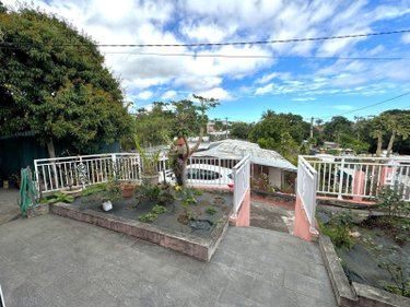 Maison a vendre Saint-Paul 97460 Réunion 120 m2 6 pièces 296000 euros