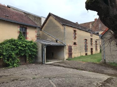 propriete a vendre Bonnétable 72110 Sarthe 326 m2 16 pièces 167200 euros
