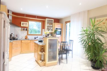Maison a vendre Landivisiau 29400 Finistère 149 m2 7 pièces 386200 euros