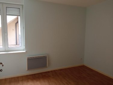 Location appartement Langres 52200 Haute-Marne 61 m2 3 pièces 535 euros